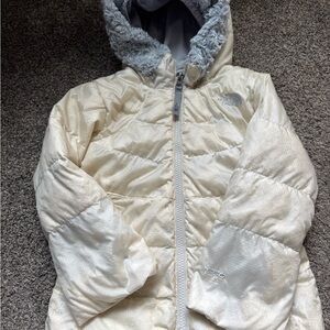 The North Face Cream and Gray Puffer Jacket with Quilted Design